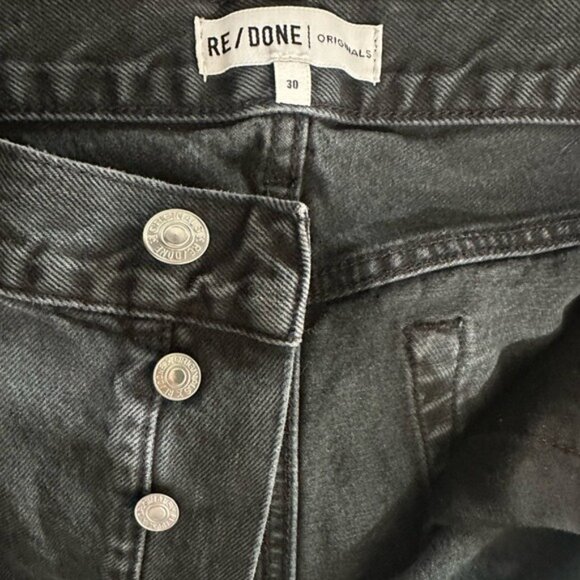 RE/DONE High Rise Washed Black Cut Off Denim Shorts Size 30 - Picture 4 of 12